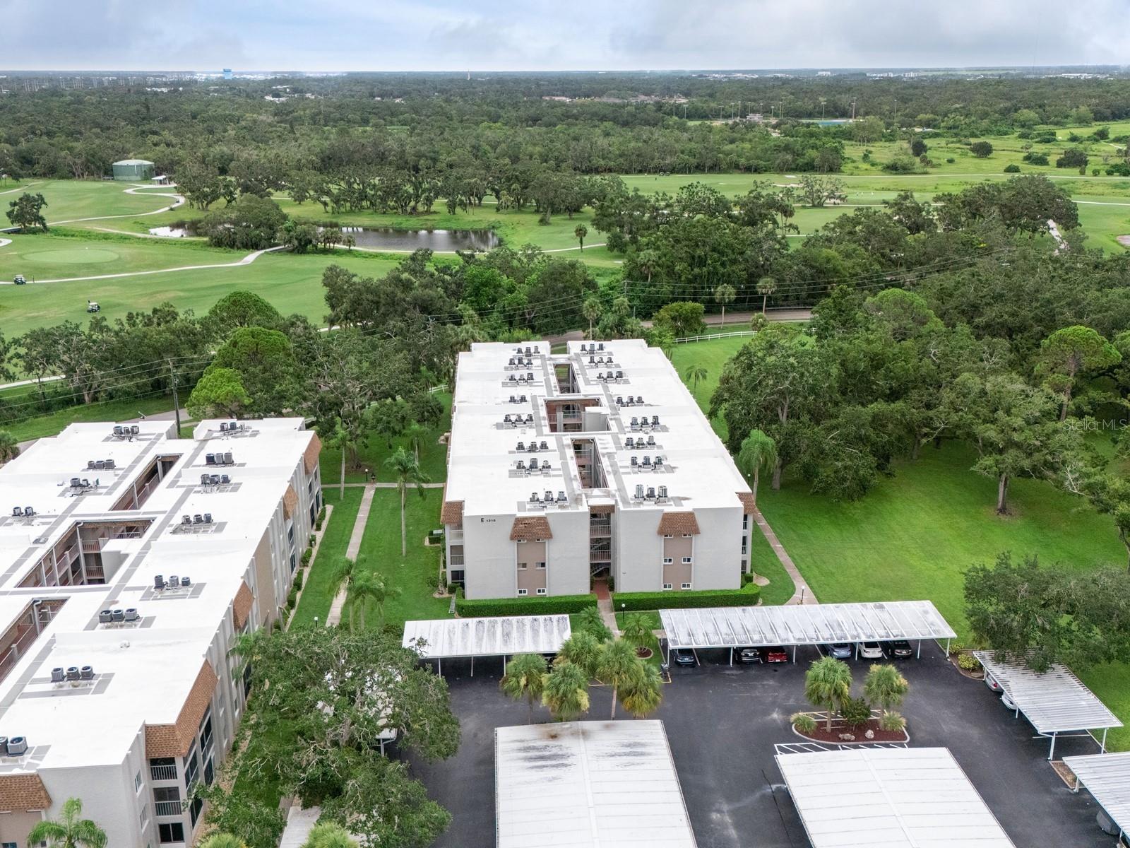 1310 Glen Oaks Dr E #183e, Sarasota, FL 34232