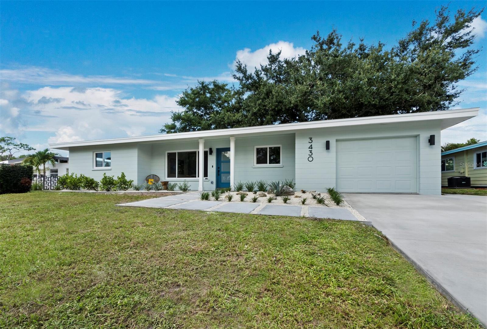 3430 Jaffa Dr, Sarasota, FL 34239