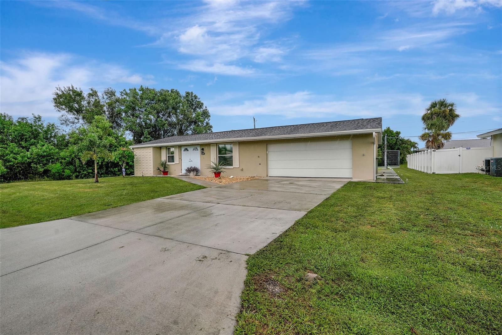 249 Seminole Blvd Nw, Port Charlotte, FL 33952