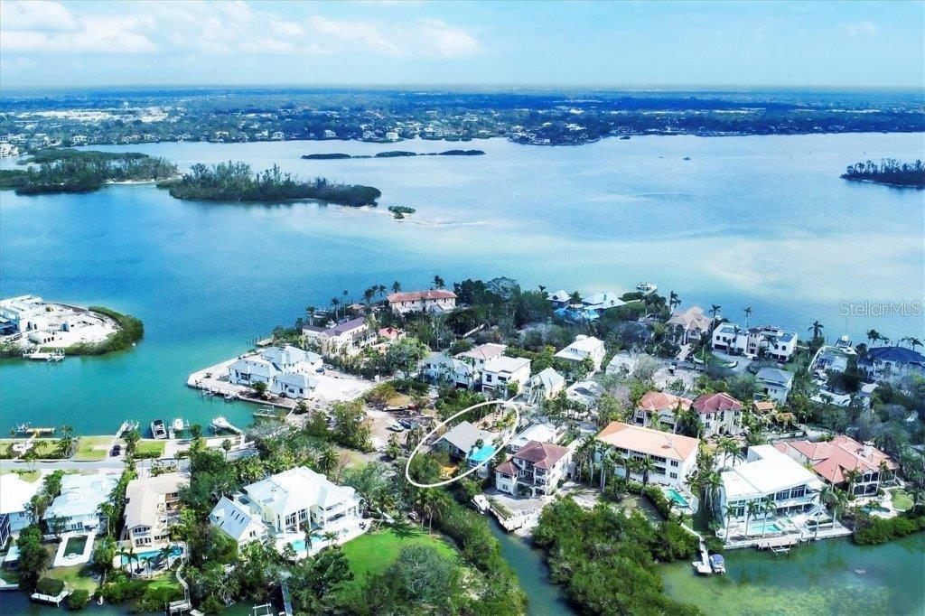 4114 Roberts Point Cir, Sarasota, FL 34242