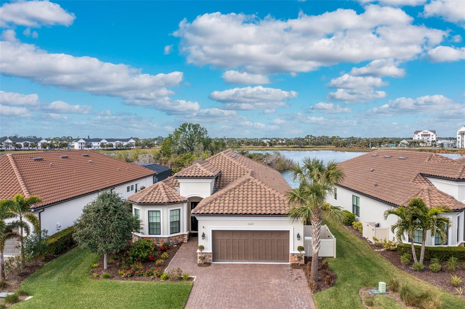 15157 Vivaldi Dr, Nokomis, FL 34275