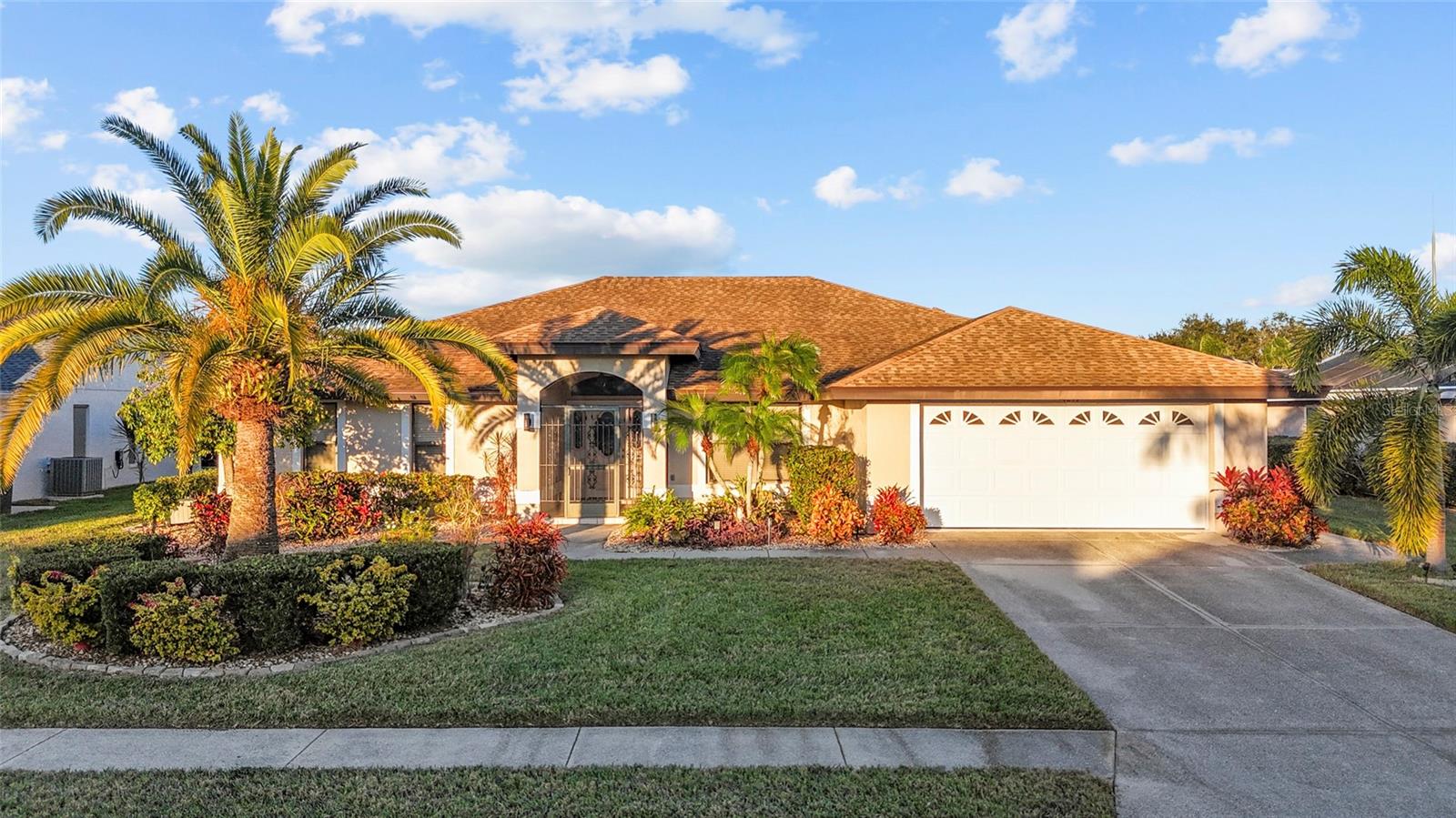 4219 Presidential Avenue Cir E, Bradenton, FL 34203