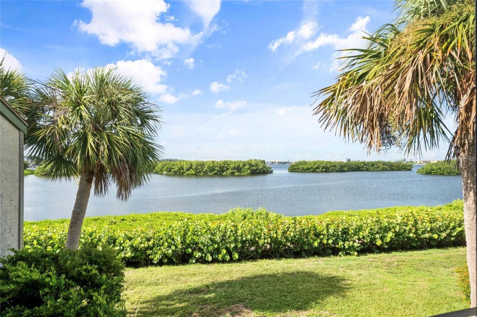 1520 Pelican Point Dr #Ba251, Sarasota, FL 34231