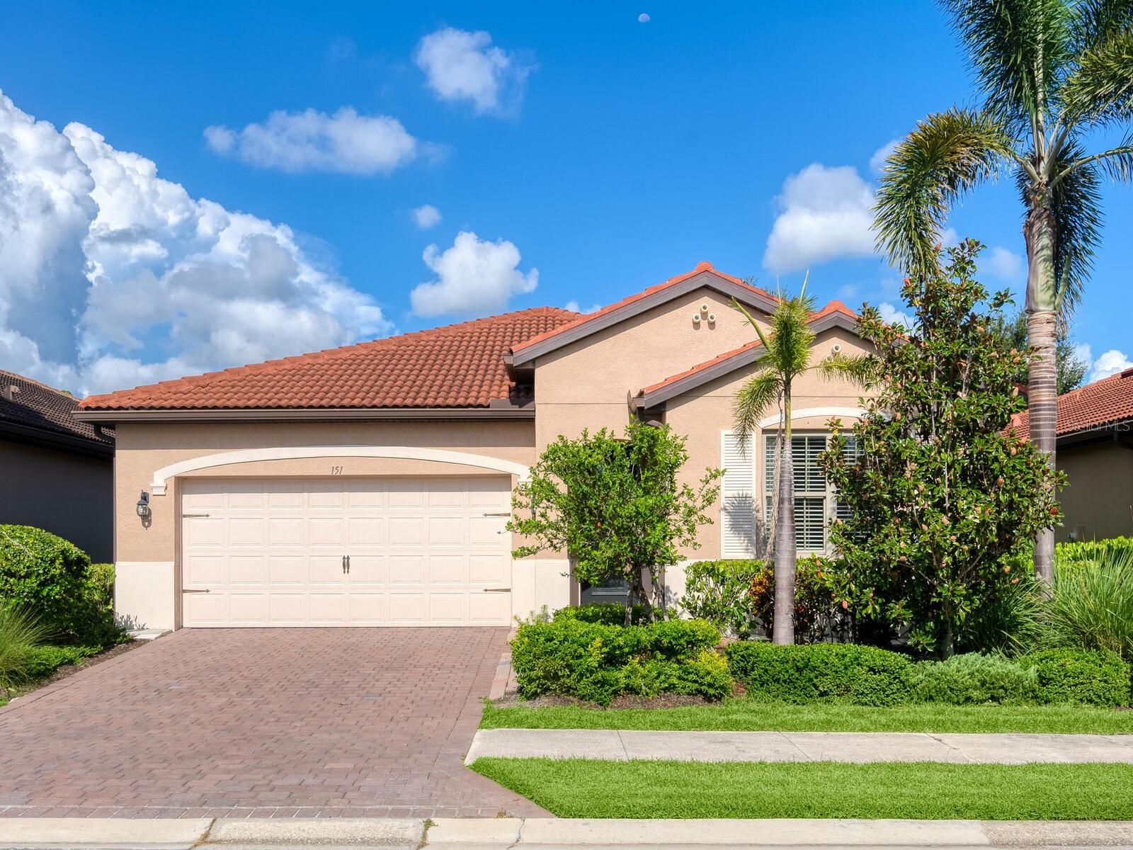 151 Ventosa Pl, Nokomis, FL 34275
