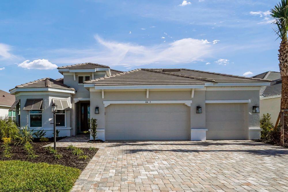 10463 Eclipse St, Sarasota, FL 34241
