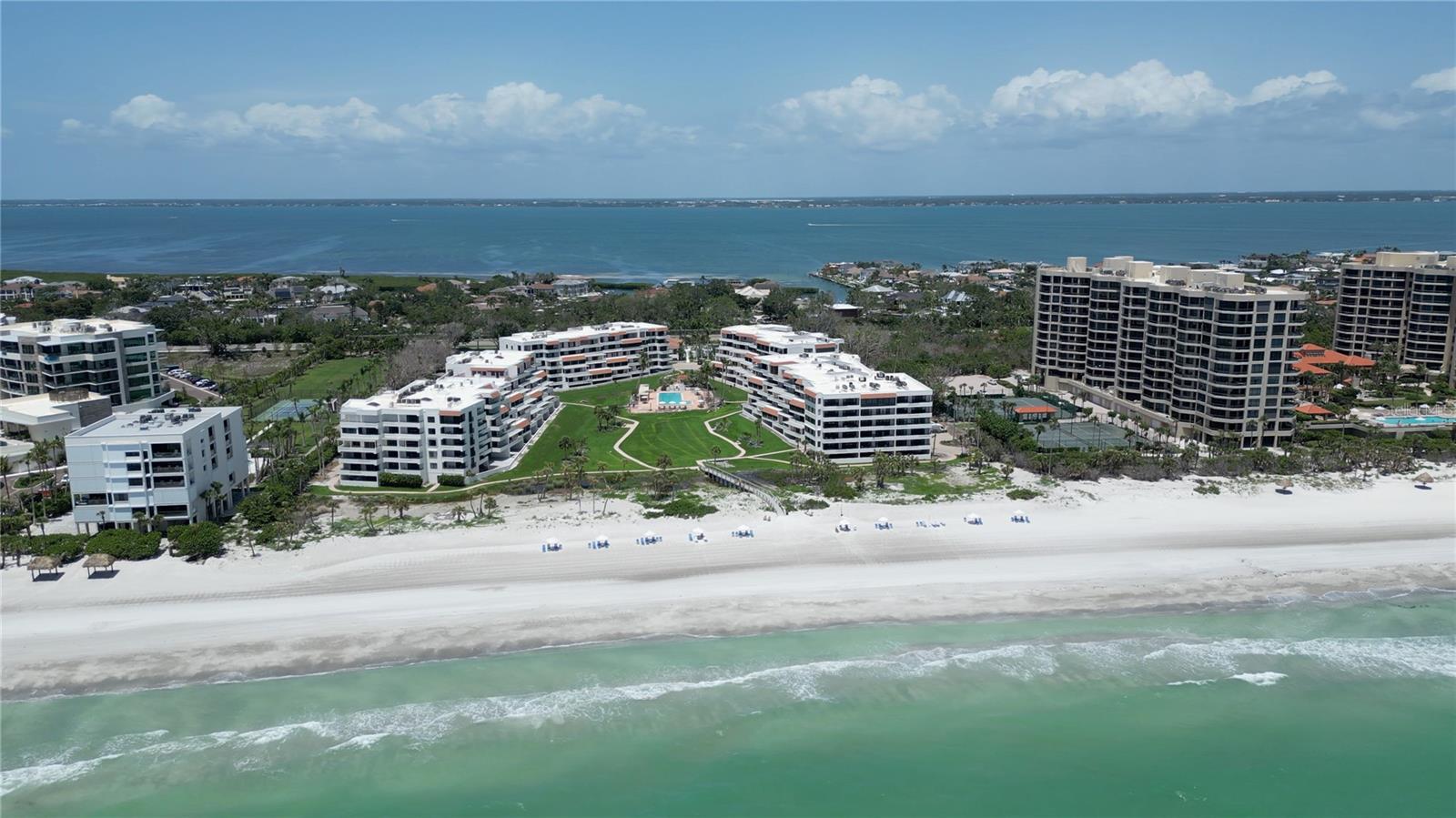 1445 Gulf Of Mexico Dr #304, Longboat Key, FL 34228