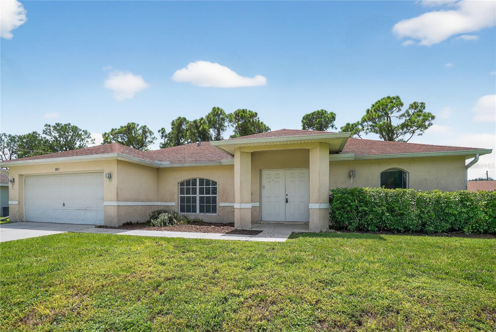 8811 Buckingham Rd, Fort Myers, FL 33905