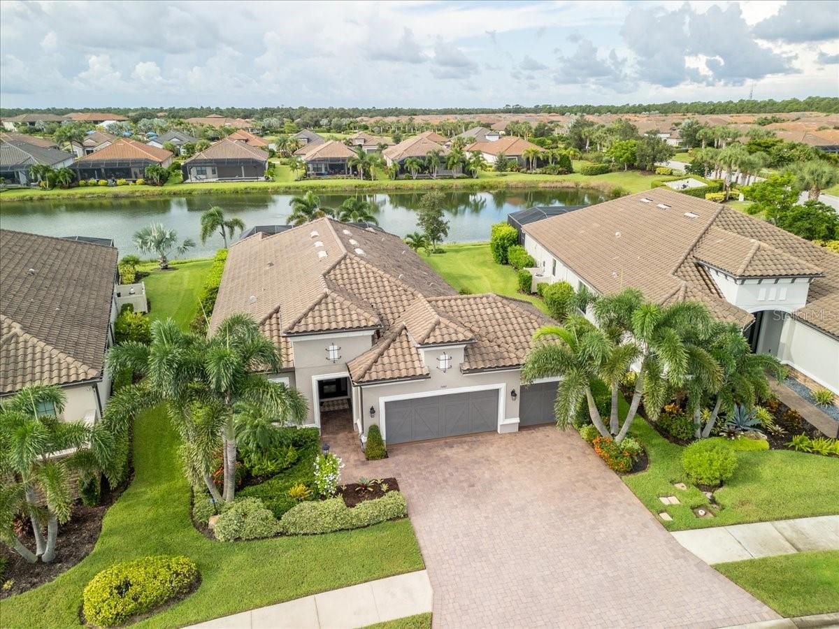 5441 Manchini St, Sarasota, FL 34238