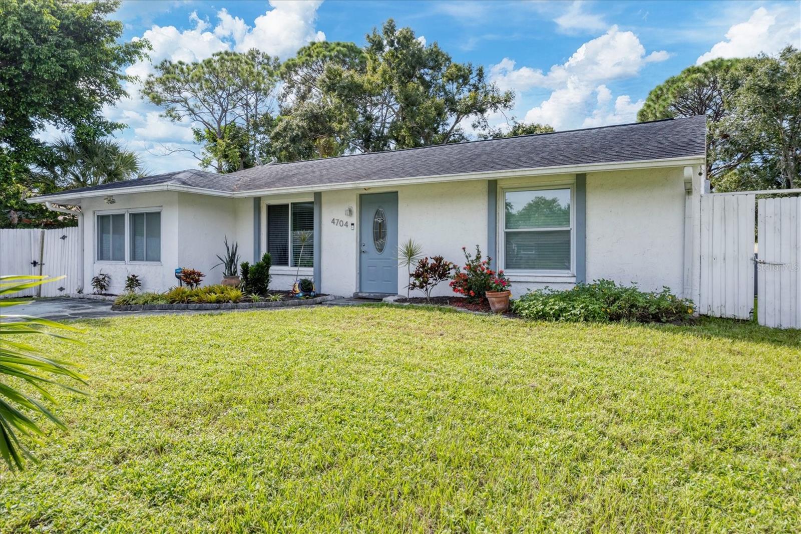 4704 Selma St, Sarasota, FL 34232