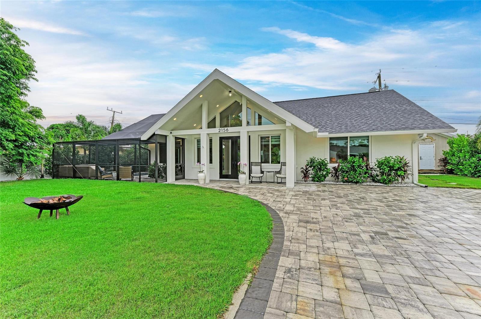 2156 Orchid St, Sarasota, FL 34239
