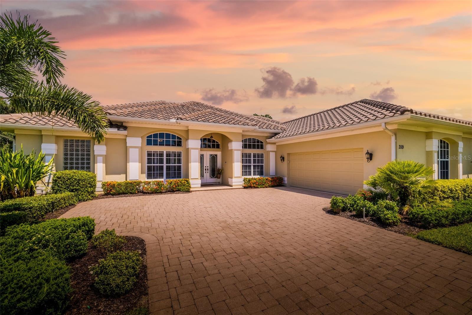 359 Turtleback Xing, Venice, FL 34292