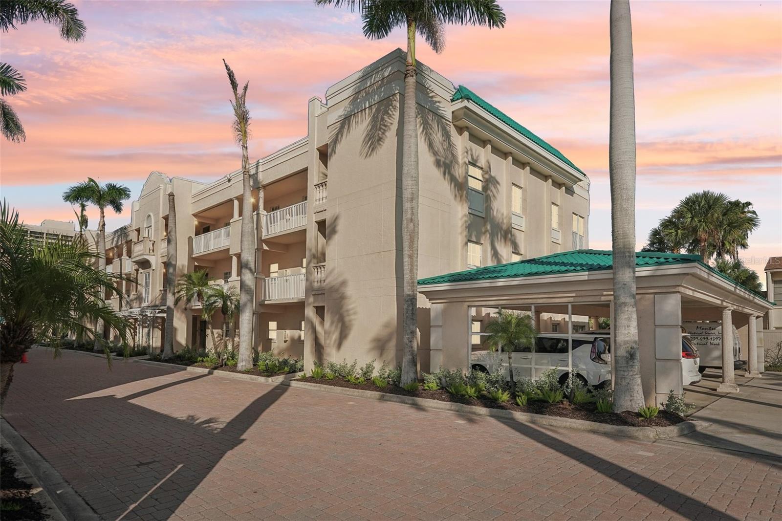 5964 Midnight Pass Rd #N-16 (Aka # 135), Sarasota, FL 34242