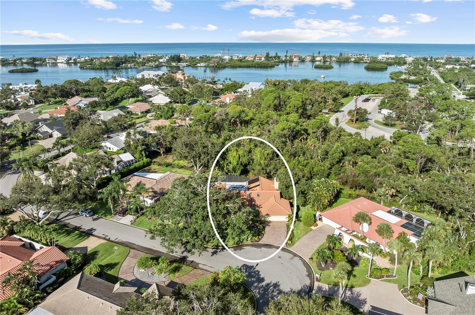 1218 Yacht Harbor Dr, Osprey, FL 34229