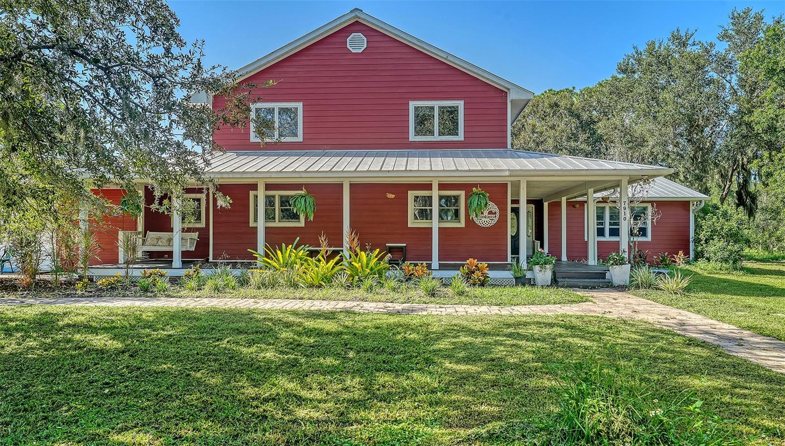 7910 Kennedy Ln, Sarasota, FL 34240