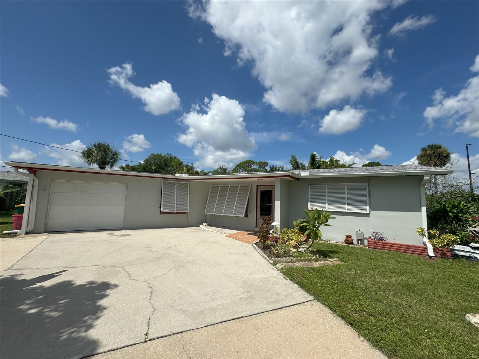 460 Adams Ct Nw, Port Charlotte, FL 33952
