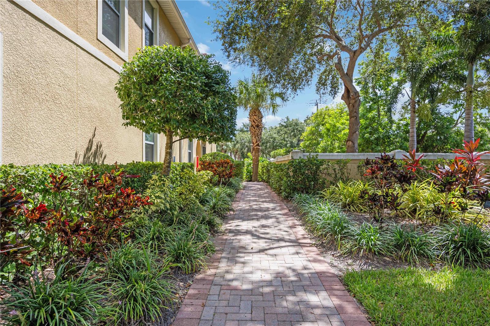 8034 Moonstone Dr #1-106, Sarasota, FL 34233