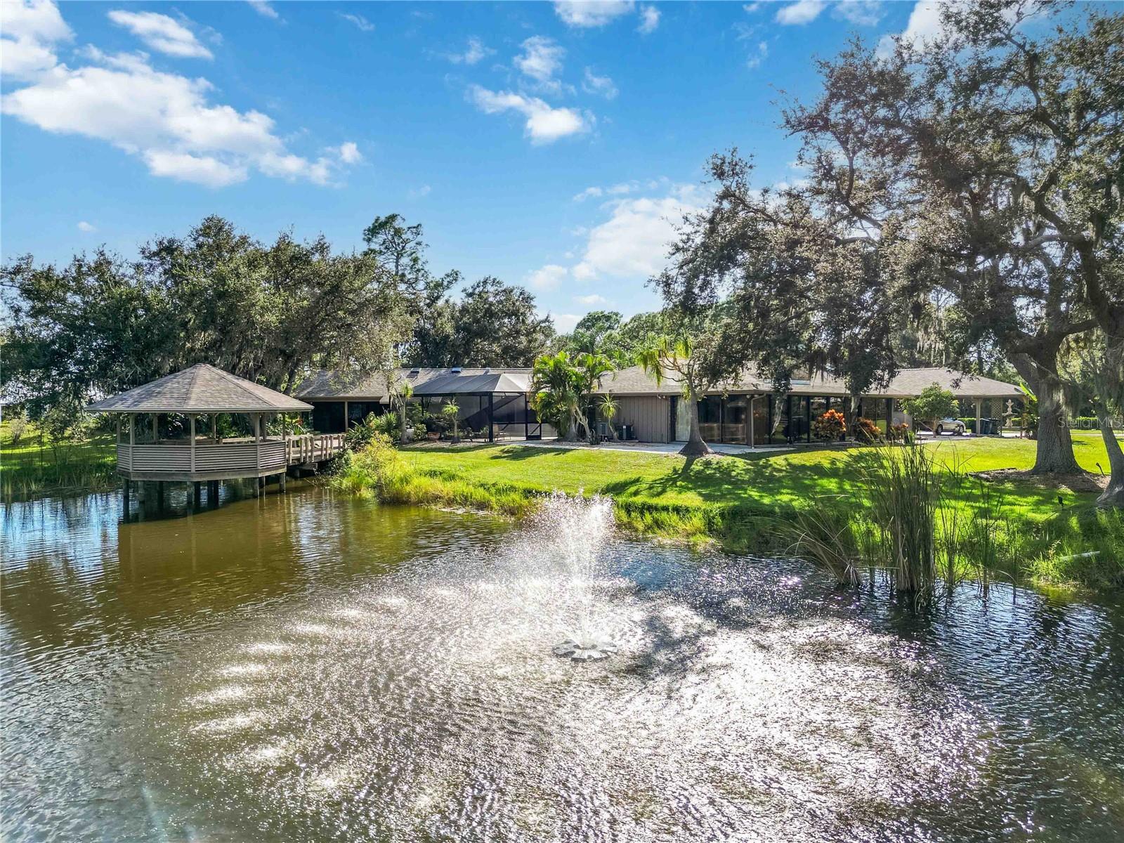 701 Eaglenook Way, Osprey, FL 34229