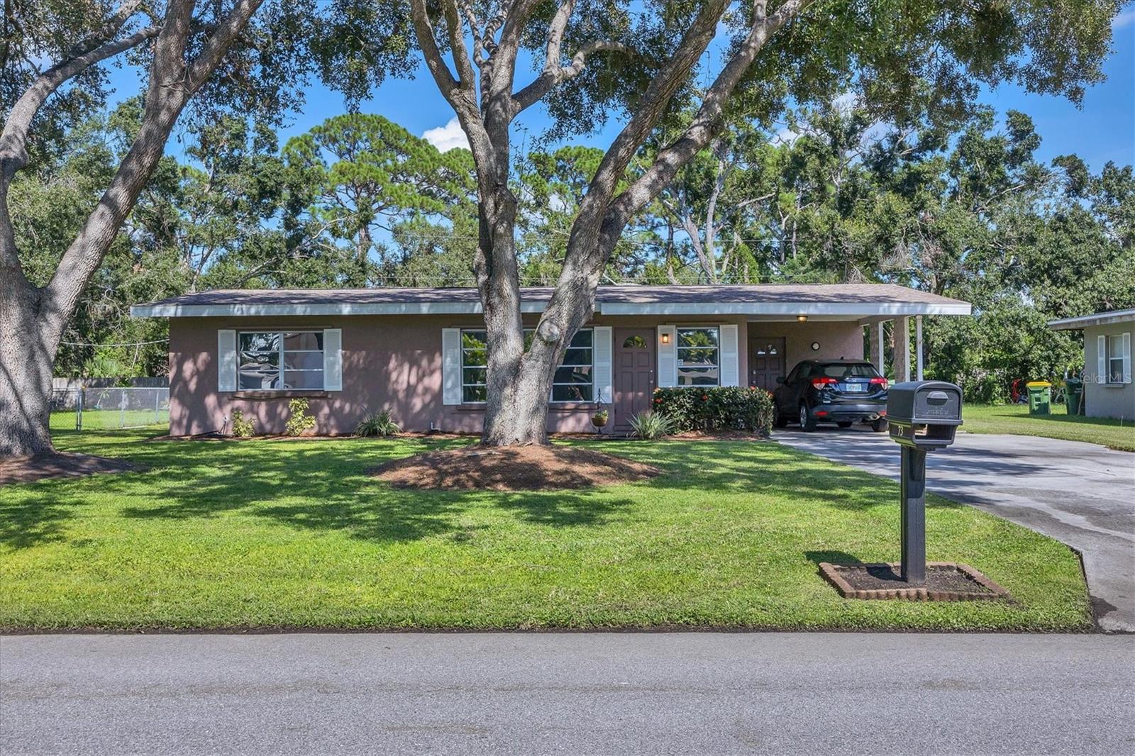 73 Saint Lucie Ave, Sarasota, FL 34232