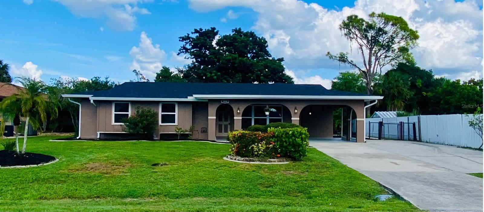 1490 Yorkshire St, Port Charlotte, FL 33952