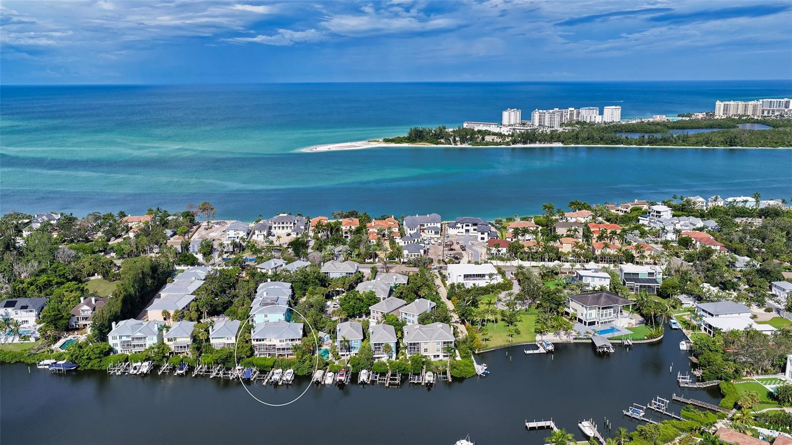 3925 Hamilton Club Cir #7, Sarasota, FL 34242