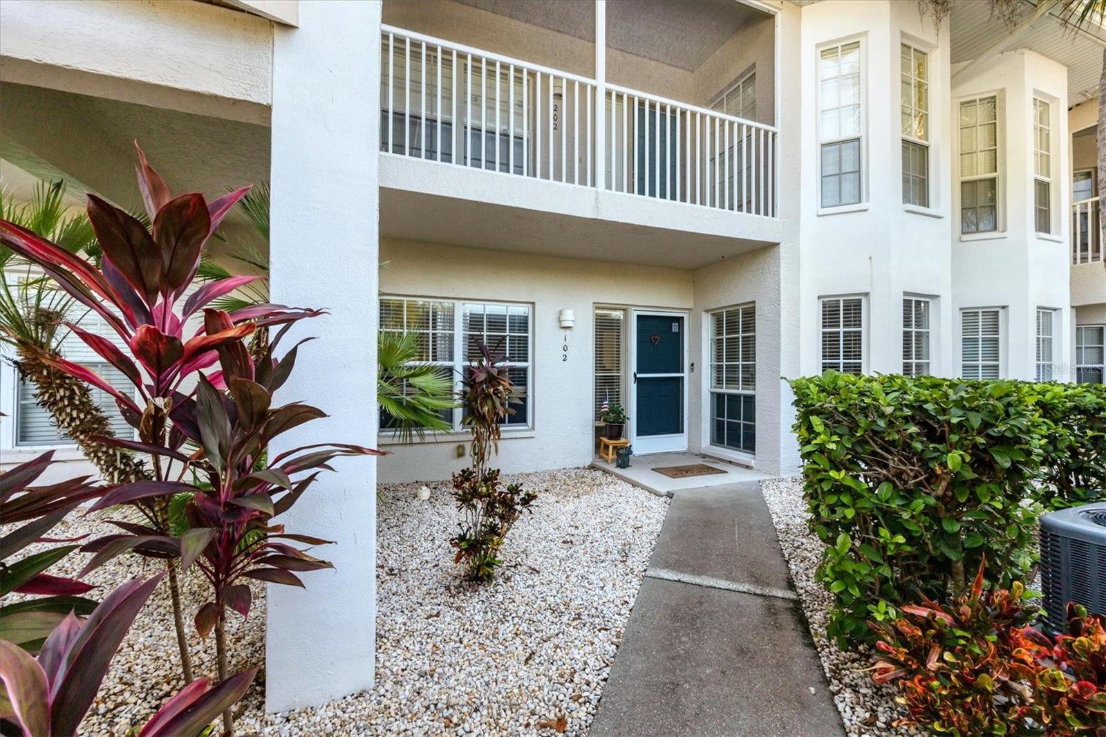432 Sunset Lake Blvd #102, Venice, FL 34292