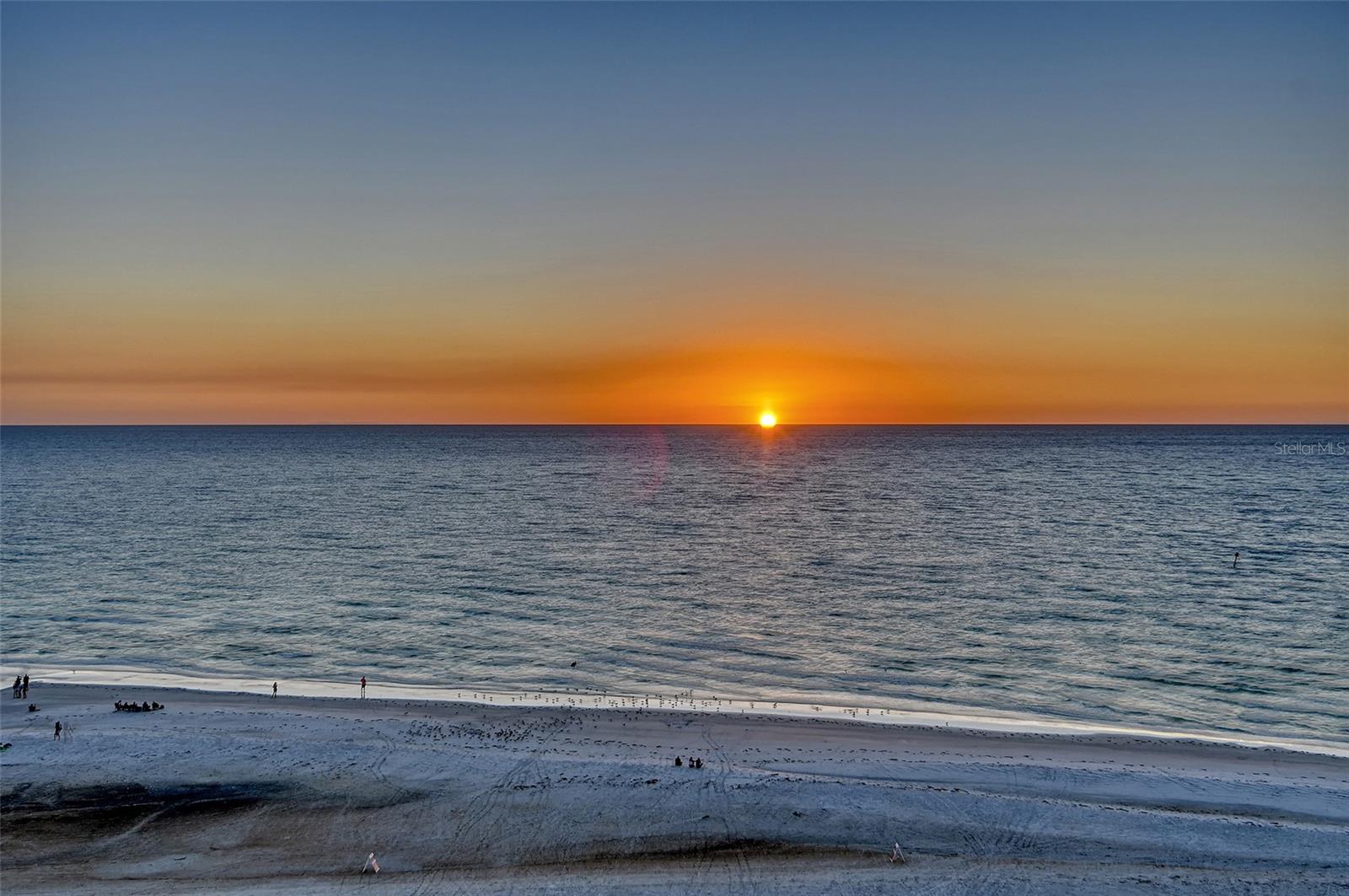 19 Whispering Sands Dr #1105, Sarasota, FL 34242