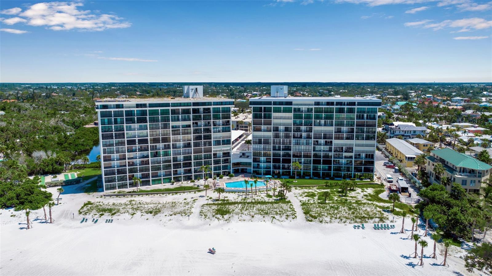 19 Whispering Sands Dr #203, Sarasota, FL 34242