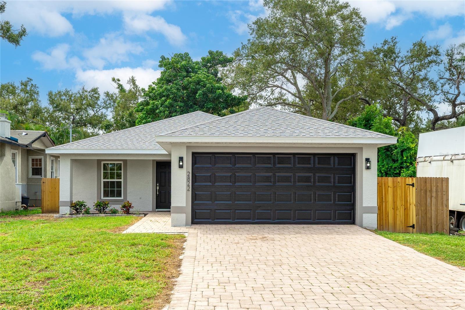 2822 Edgewood Ln, Sarasota, FL 34231
