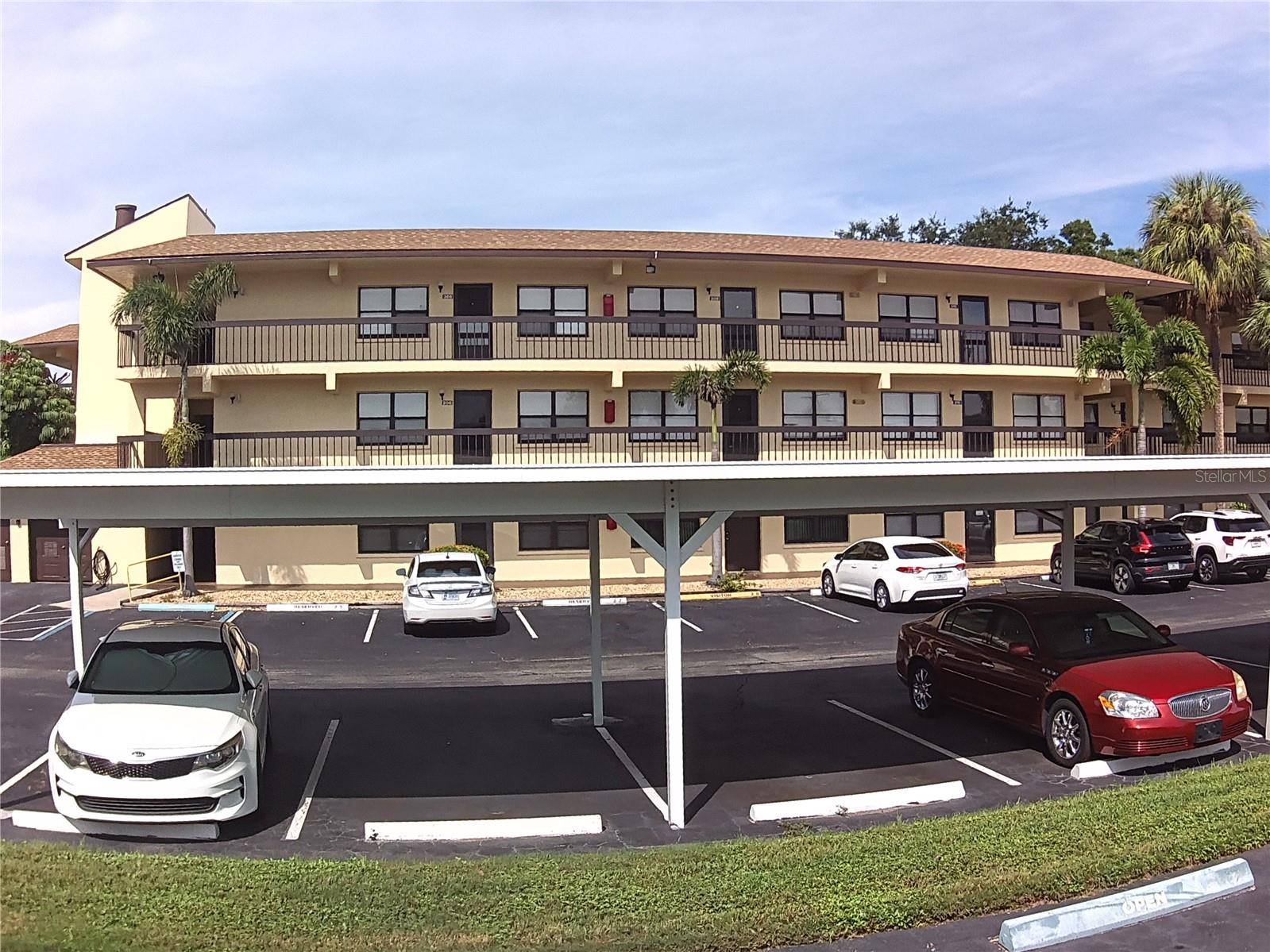305 30th Ave W #A308, Bradenton, FL 34205