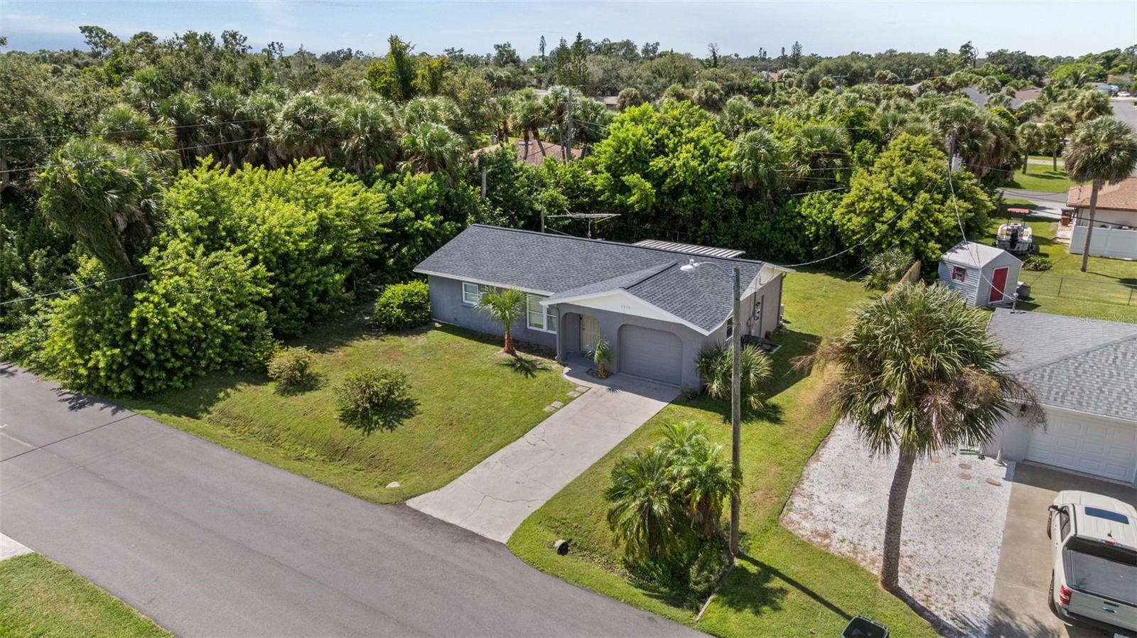 4850 Neptune Rd, Venice, FL 34293