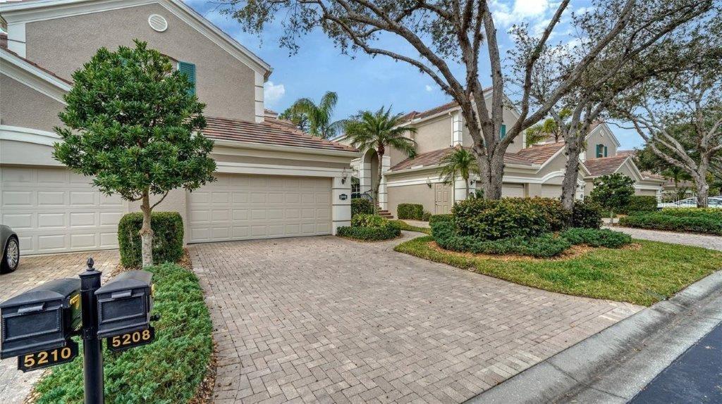 5208 Parisienne Pl #202b33, Sarasota, FL 34238