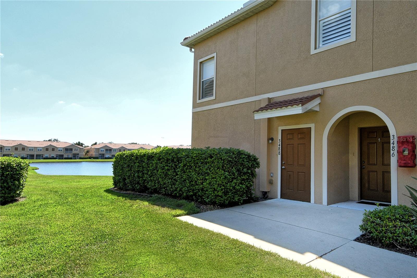 3486 Parkridge Cir #32-101, Sarasota, FL 34243