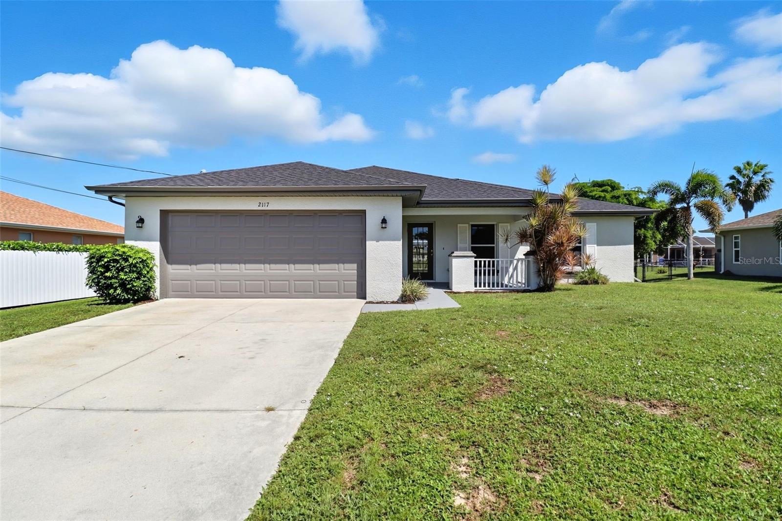 2117 Sw 26th St, Cape Coral, FL 33914