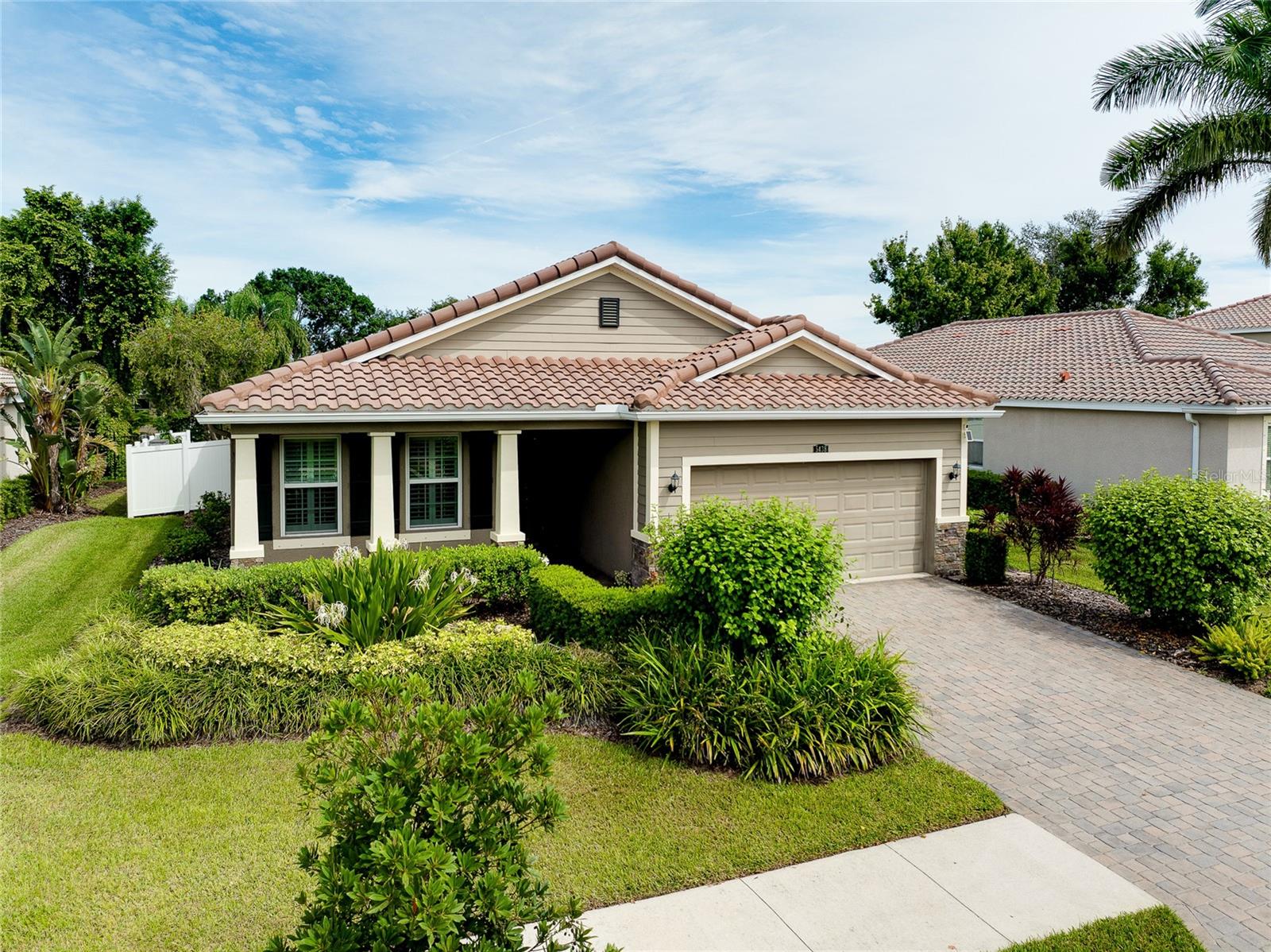5438 Cartagena Dr, Sarasota, FL 34233