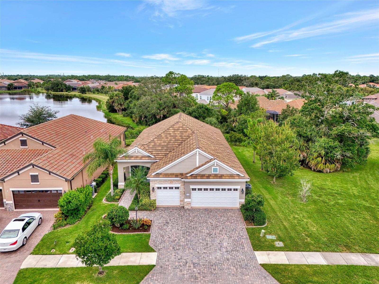 11880 Hunters Creek Rd, Venice, FL 34293