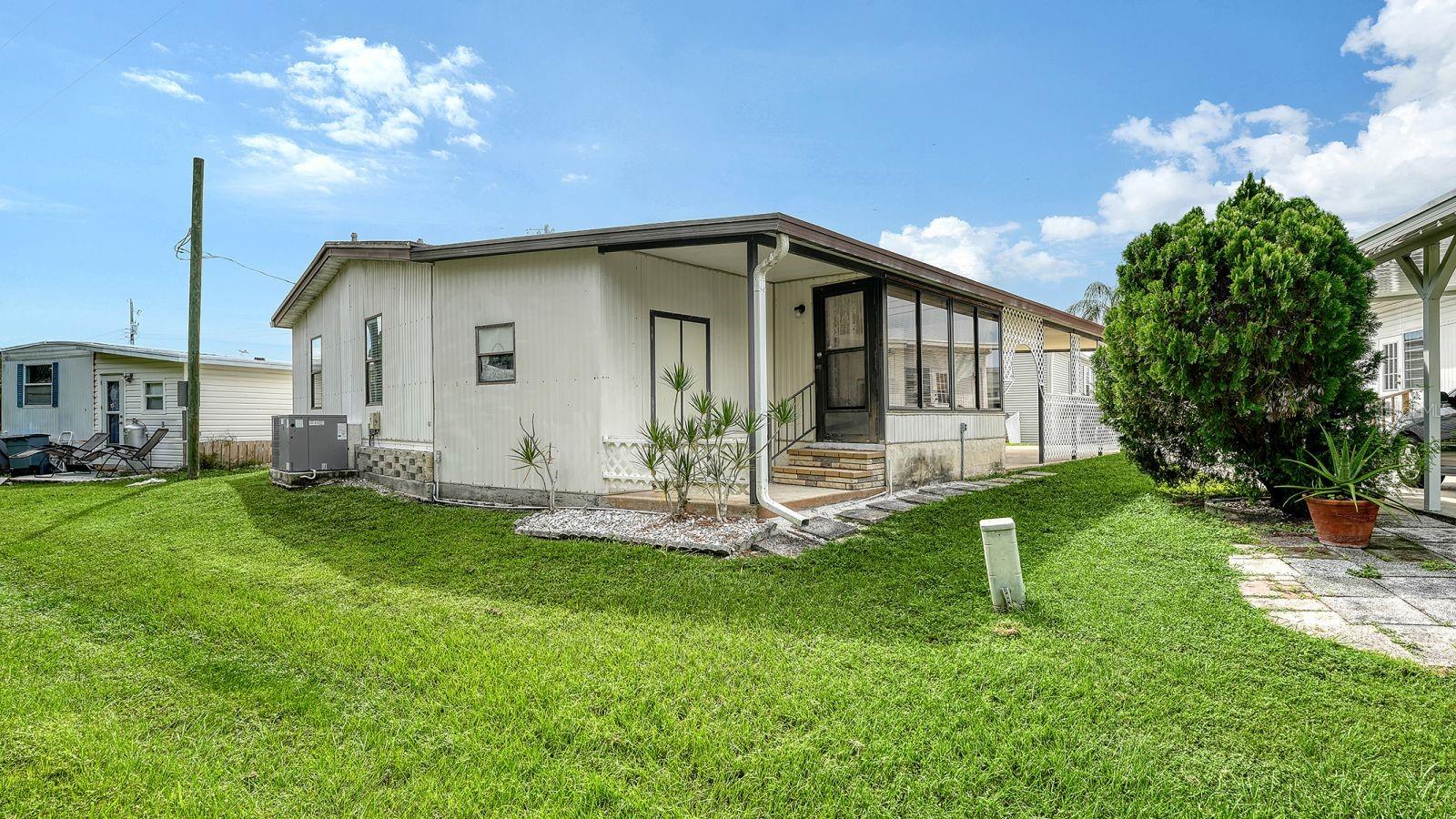 85 Southwinds Dr, Sarasota, FL 34231