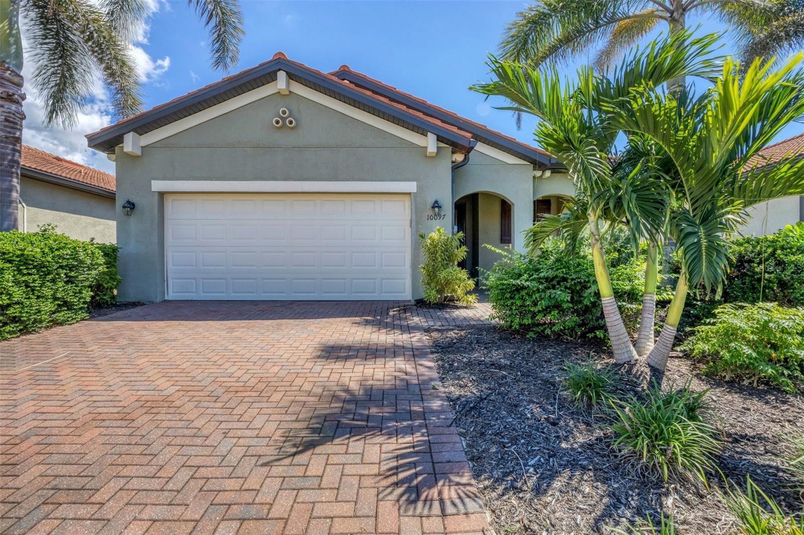 10097 Cozy Grove Dr, Venice, FL 34293