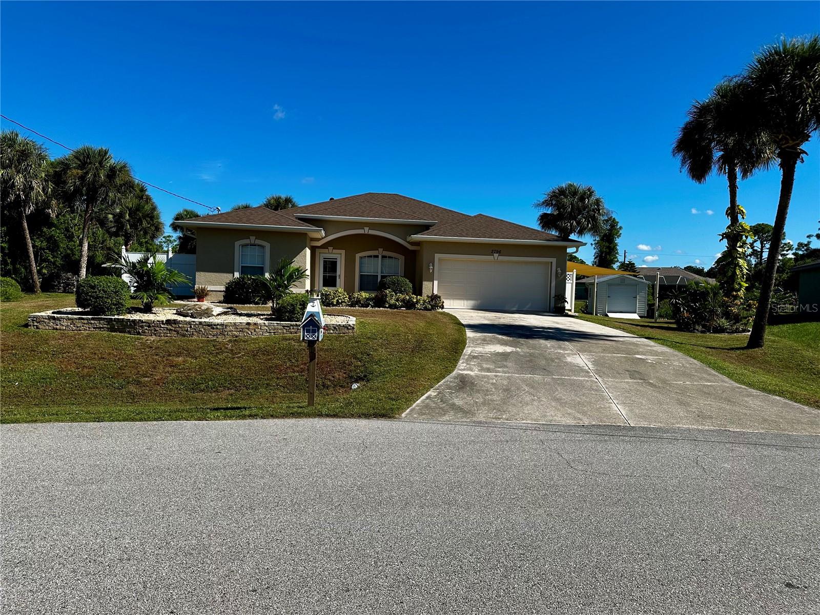 2796 Cover Ln, North Port, FL 34286