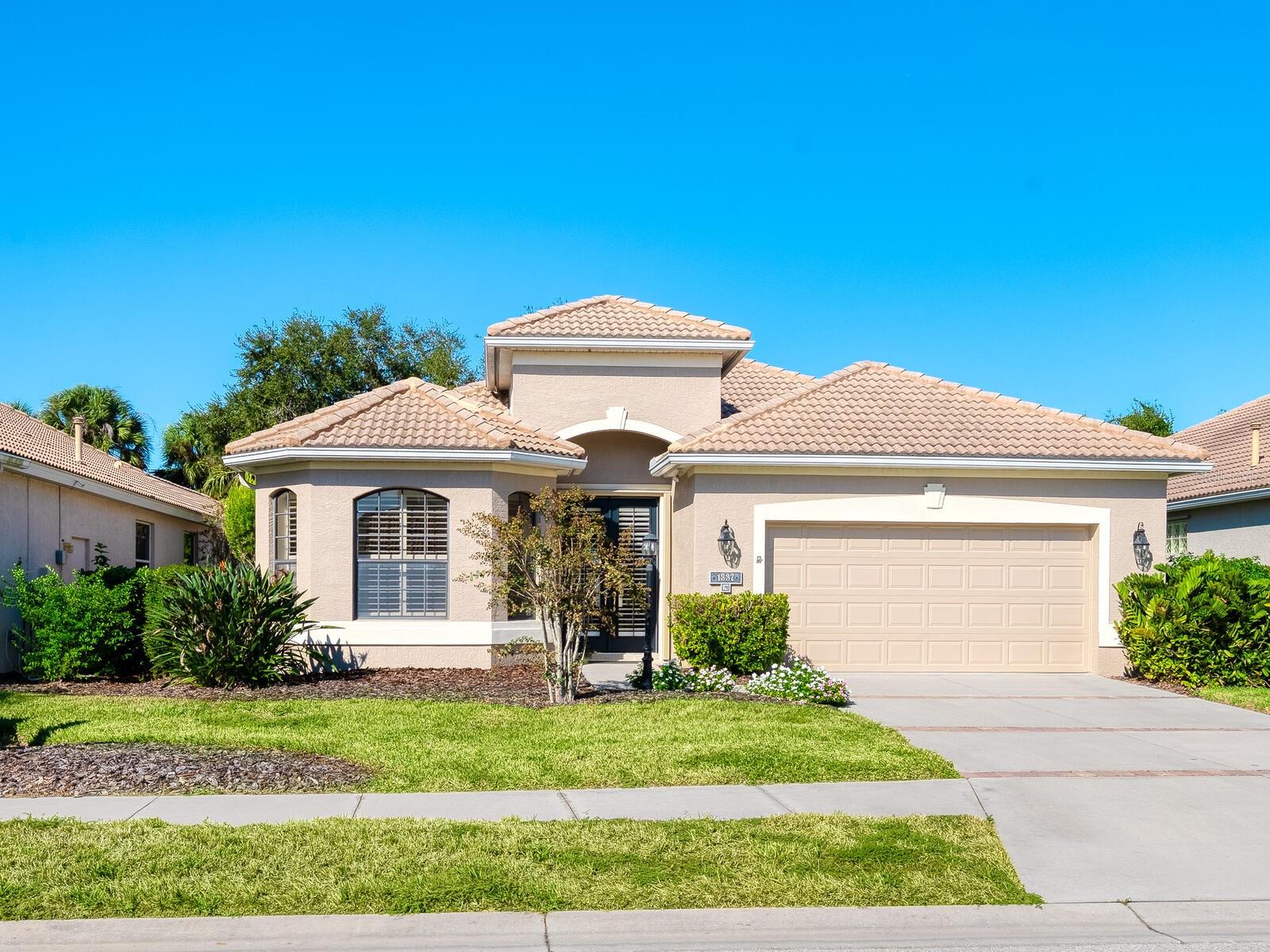 1337 Copperwood Dr, Osprey, FL 34229