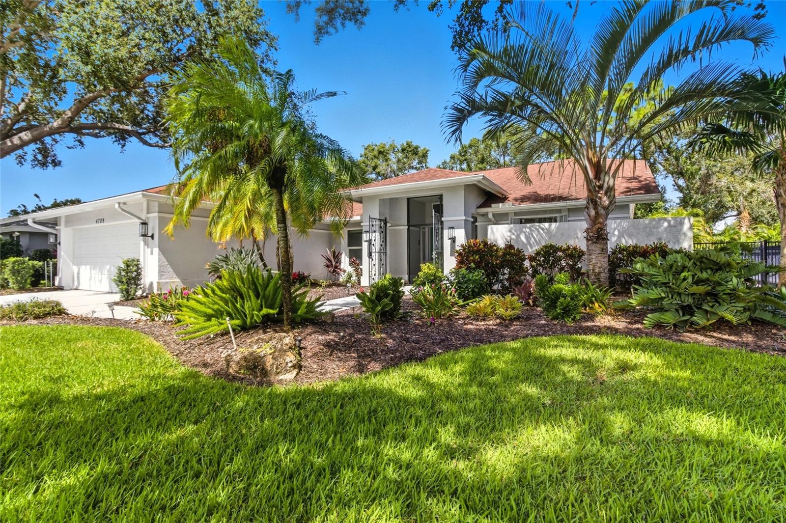 4709 Meadowview Cir, Sarasota, FL 34233