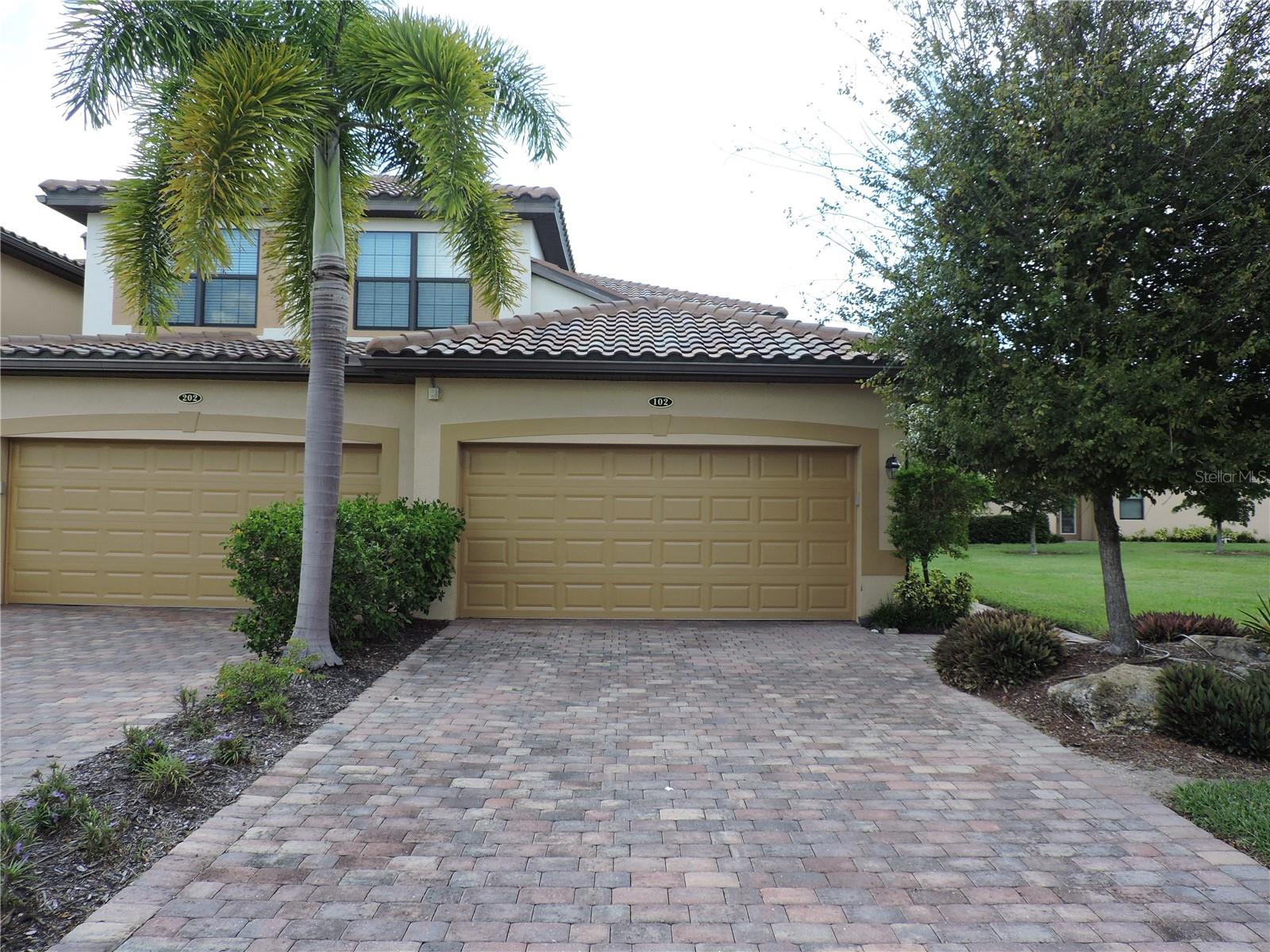 20201 Ragazza Cir #102, Venice, FL 34293