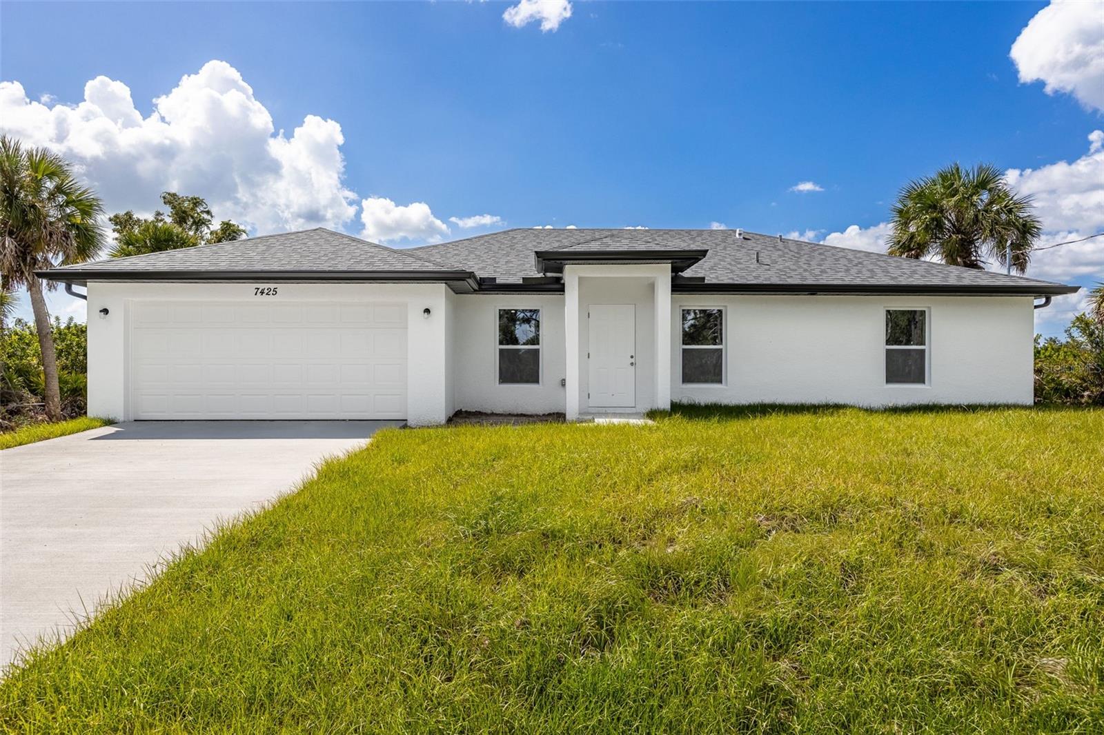 7425 Coburn St, Port Charlotte, FL 33981