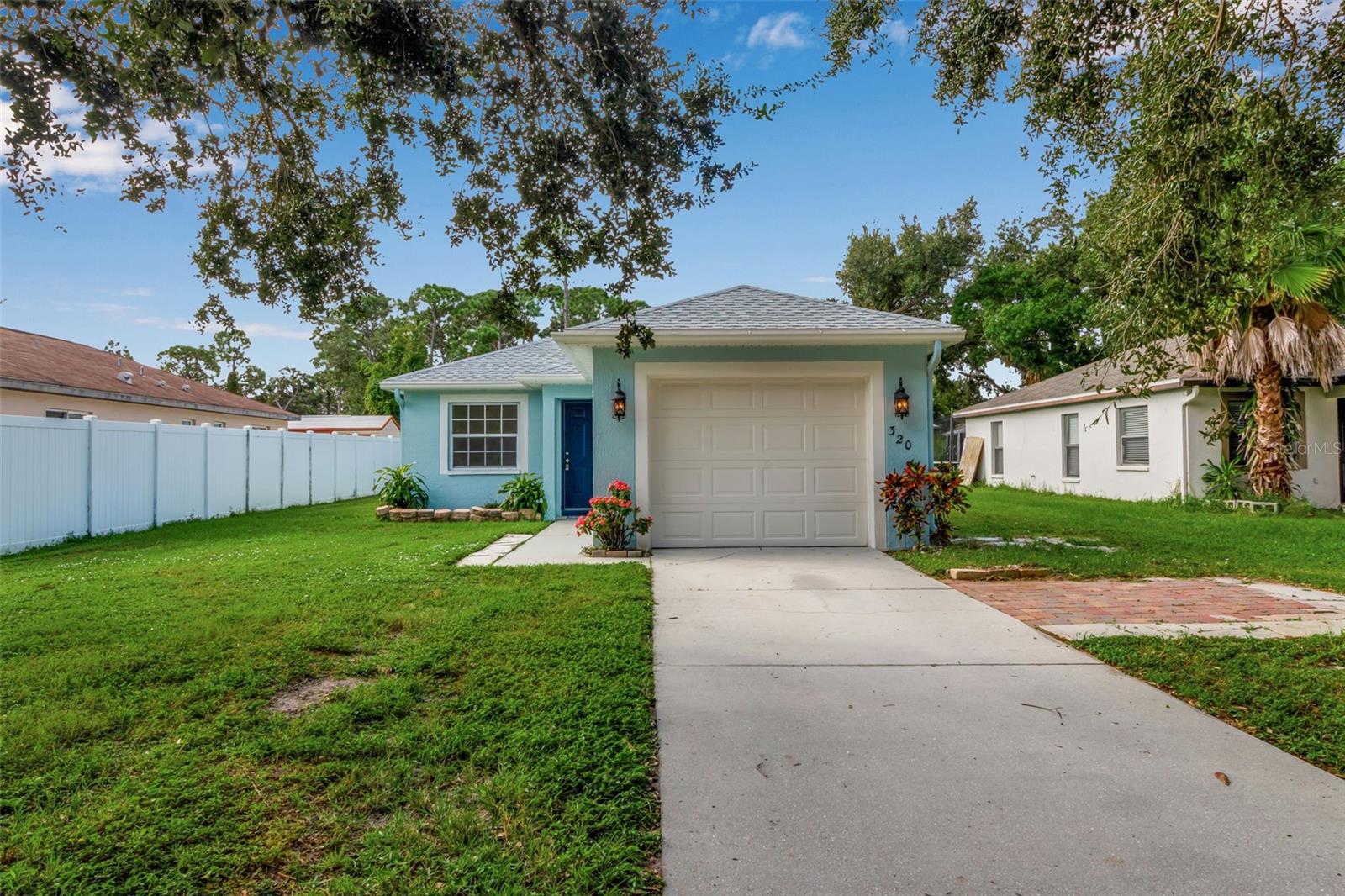 320 Browns Rd, Nokomis, FL 34275
