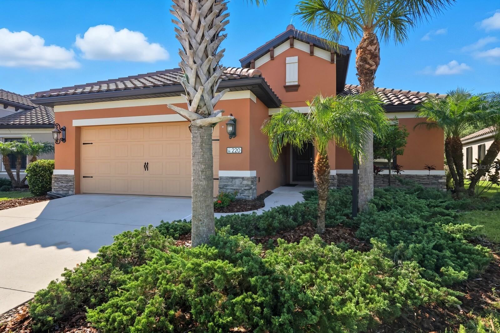 220 Benedetto Ct, Nokomis, FL 34275