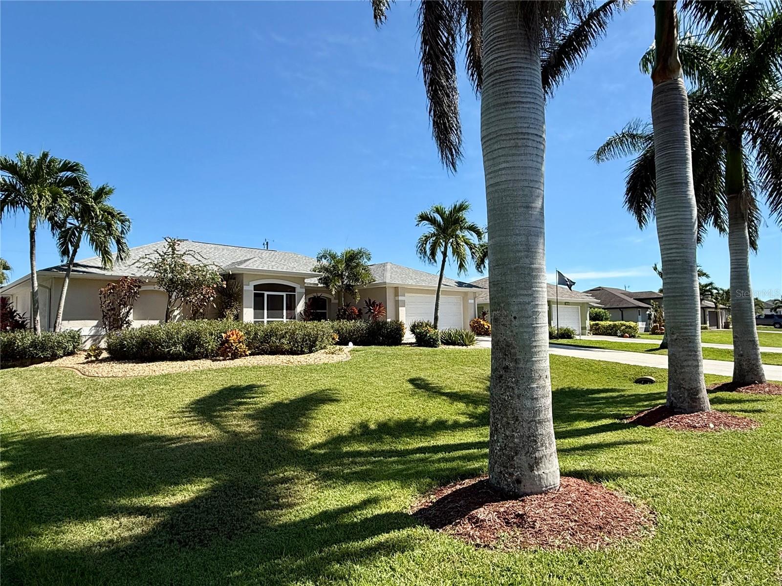 3805 Sw 20th Pl, Cape Coral, FL 33914