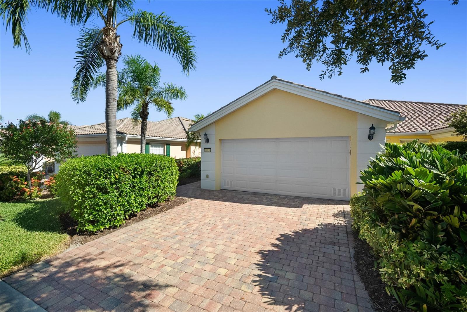 11624 Garessio Ln, Sarasota, FL 34238