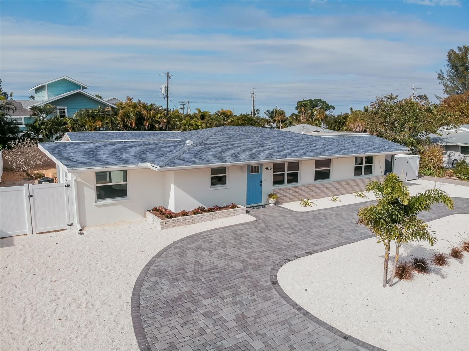 408 71st St, Holmes Beach, FL 34217