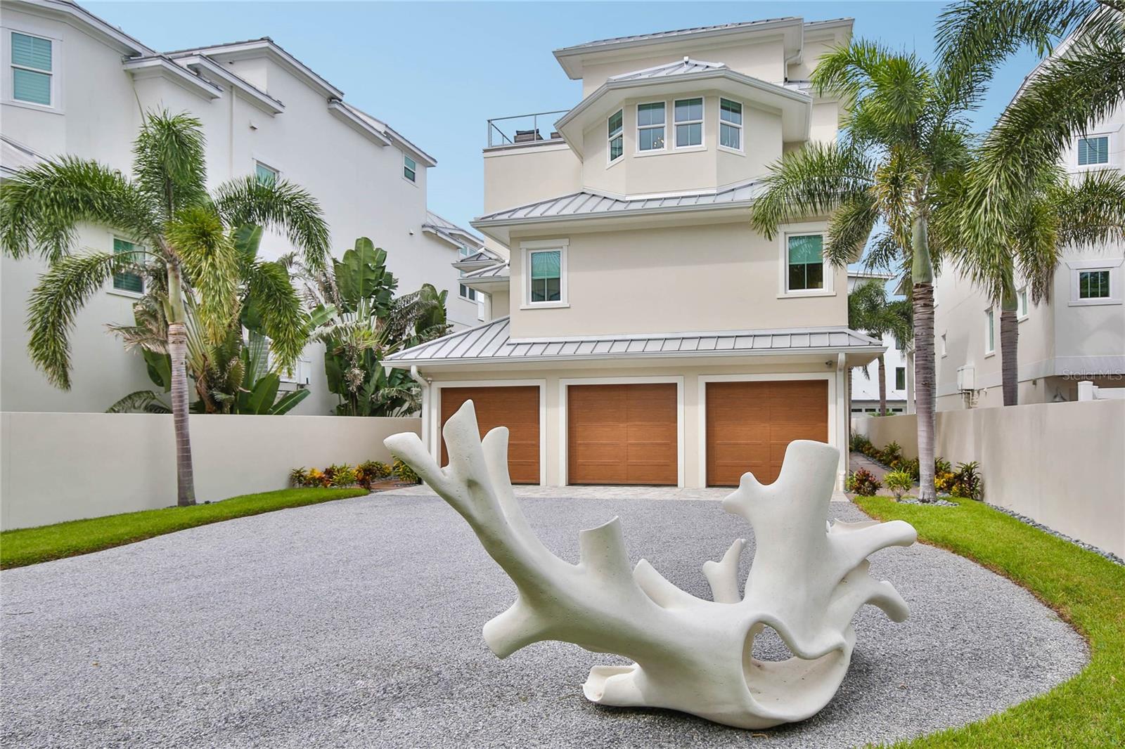 3916 N Shell Rd, Sarasota, FL 34242