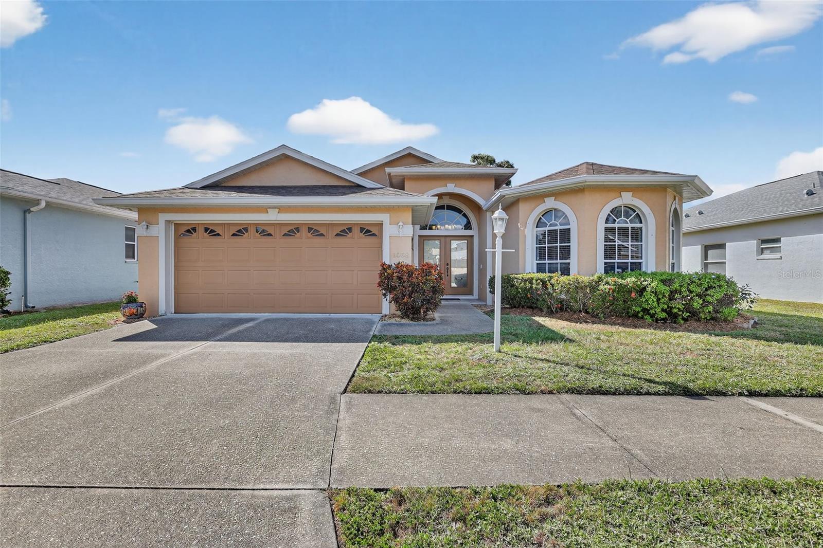 1058 Whitegate Ct, Sarasota, FL 34232