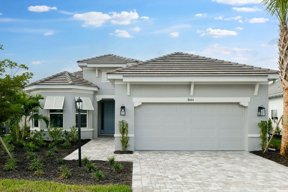 8064 Moonbeam Ave, Sarasota, FL 34241